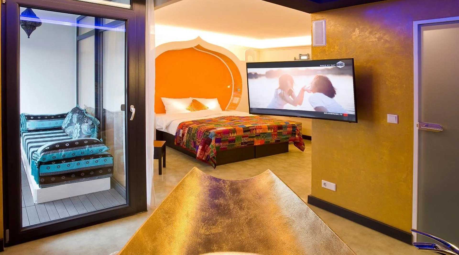 Plaza Inn Stays Design Dortmund