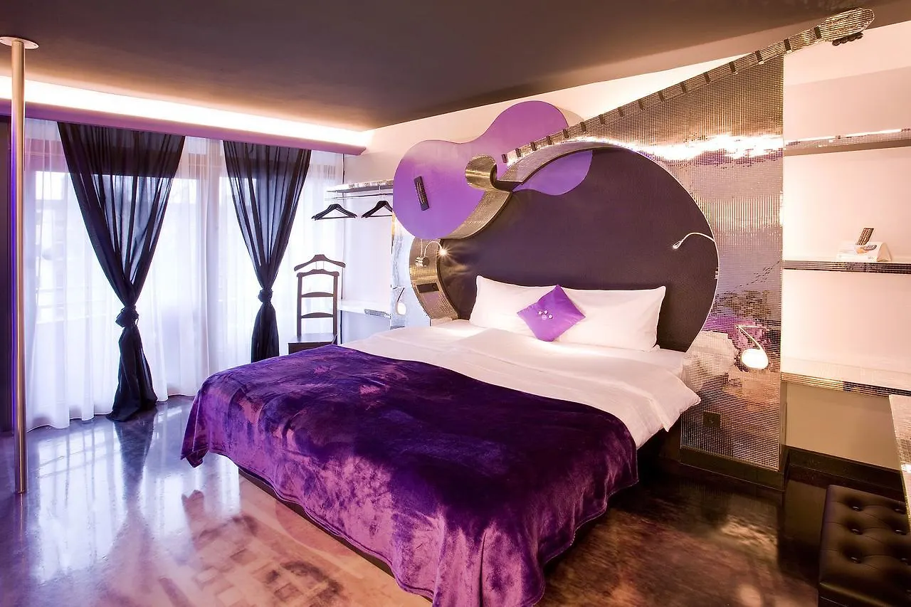 Hotel Plaza Inn Stays Design Dortmund